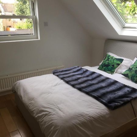 The Coach House Apartment บรอมลีย์ ภายนอก รูปภาพ